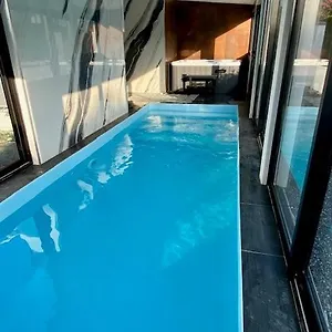 Appartement Loft Ravissant Dans Maison Basque, Anglet